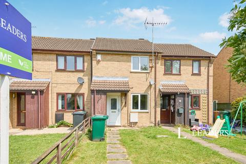 2 bedroom townhouse to rent, Eggesford Road, Stenson Fields