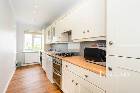 2 bedroom apartment to rent, Longhill Road, Ovingdean
