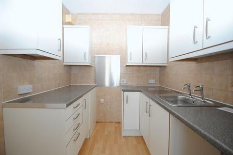1 bedroom apartment for sale, Holland Road, Westcliff-On-Sea SS0