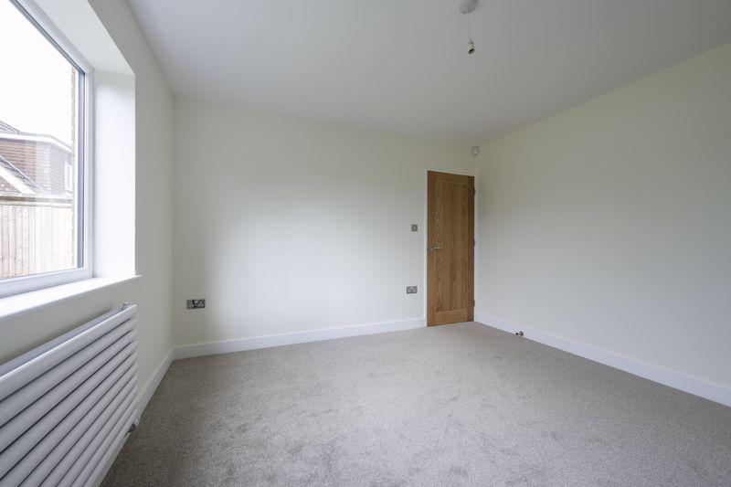 Bedroom no. 1 (2)
