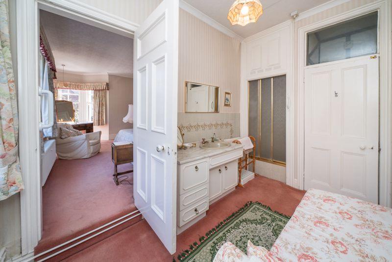 En suite