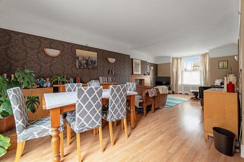 5 bedroom detached house for sale, Hillmorton Road, Rugby, Warwickshire CV22 5AG