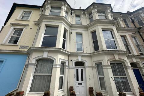 undefined, St Andrews Square, Hastings, TN34 1SN