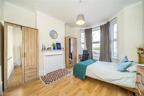 7 bedroom house to rent, London SW12