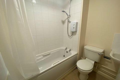 1 bedroom flat to rent, Mark Close, Redditch, Worcestershire, B98