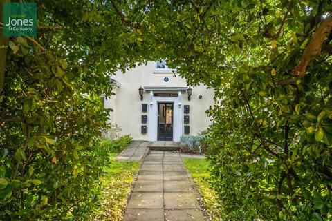 undefined, Crescent Road, Worthing, West Sussex, BN11