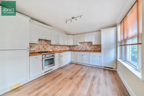 undefined, Crescent Road, Worthing, West Sussex, BN11