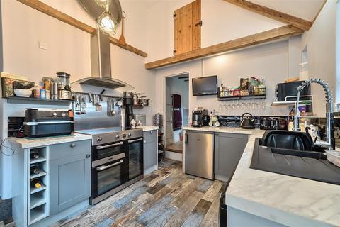 undefined, Stratton, Bude