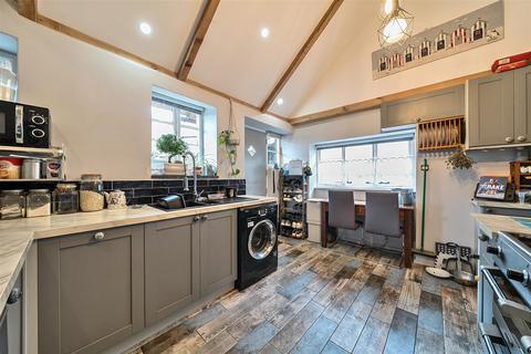 undefined, Stratton, Bude