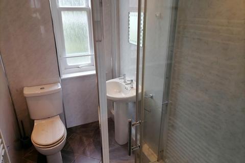 1 bedroom flat to rent, 56C South Tay Street (2/1), ,