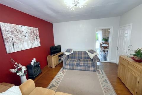 3 bedroom semi-detached house for sale, Firvale, Harthill, Sheffield, S26 7XP