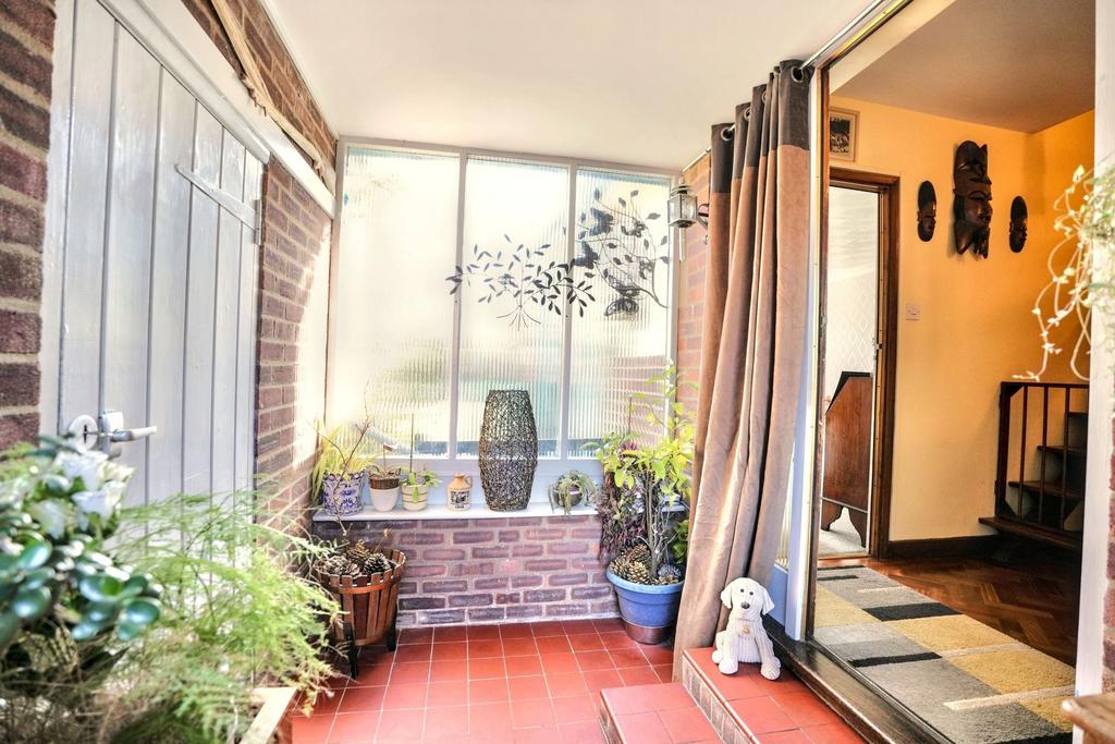 Entrance Porch