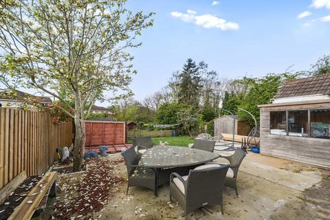 1 Mardon Close, Southampton, SO18 2HP