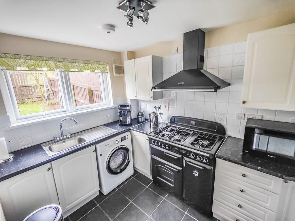 Kitchen Pic 2.