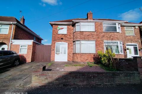 3 bedroom semi-detached house to rent, Parkstone Road, Leicester