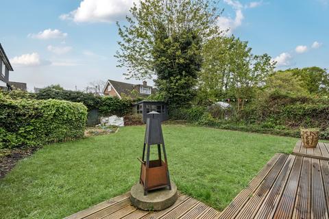 38 Abbots Road, Burghfield Common, Reading, RG7 3LE