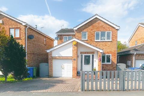 4 bedroom detached house for sale, Cranleigh Road, Mastin Moor S43