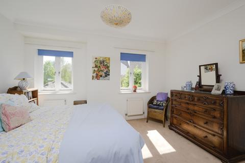 22b Cecil Road, London, SW19 1JT