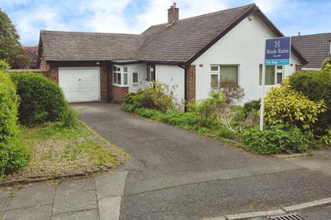 2 bedroom bungalow for sale, Lower Strines Road, Stockport SK6