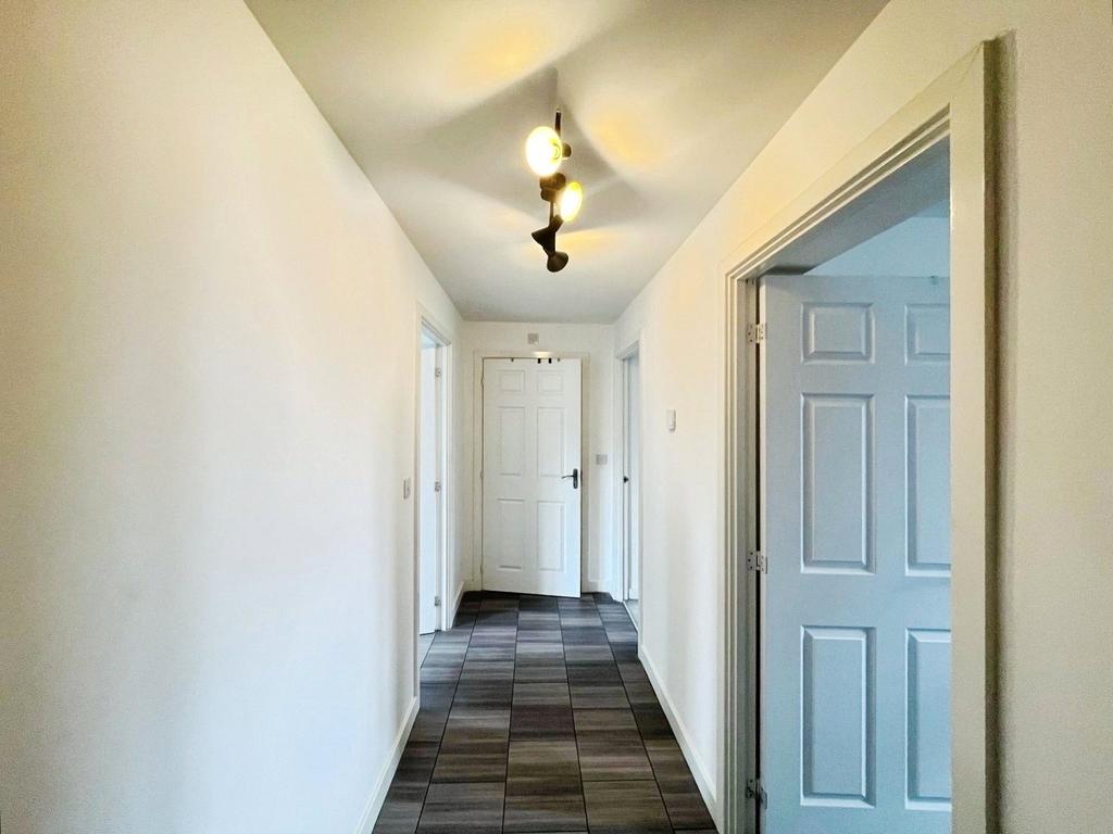 Entrance  No. 08