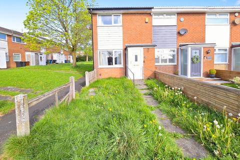 2 bedroom semi-detached house for sale - Lonsdale Walk, Wigan WN5
