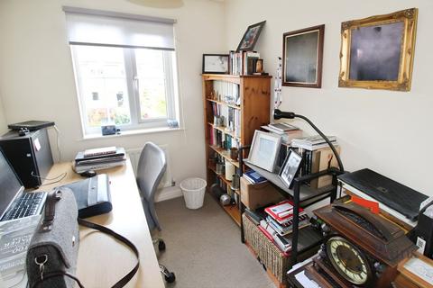 3 bedroom semi-detached house for sale, Dunbar Court, Leeds LS26