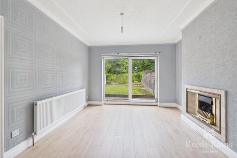 3 bedroom semi-detached house to rent, Hapton Avenue, Manchester M32