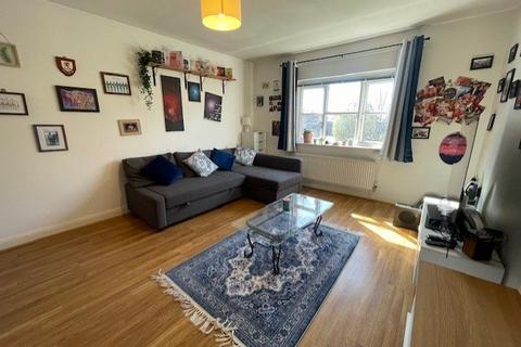 2 bedroom apartment for sale, Lawnhurst Avenue, Greater Manchester M23