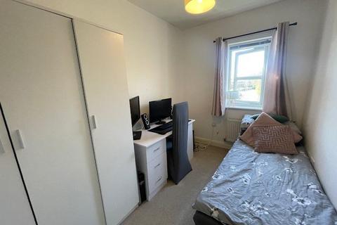2 bedroom apartment for sale, Lawnhurst Avenue, Greater Manchester M23