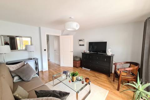 4 Cae Mawr, Wrexham, LL11 3DH