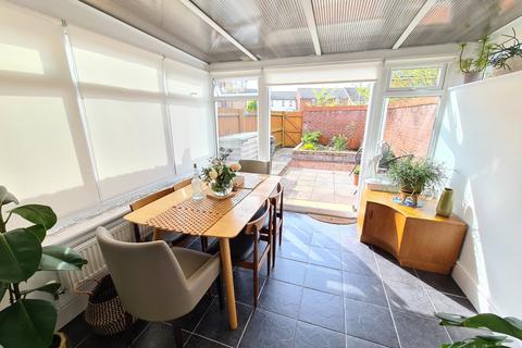 4 Cae Mawr, Wrexham, LL11 3DH