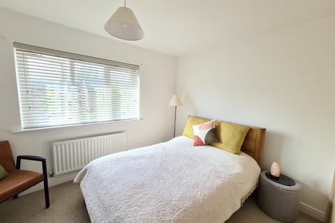 4 Cae Mawr, Wrexham, LL11 3DH