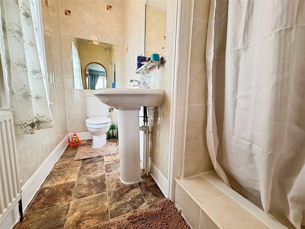 Ensuite