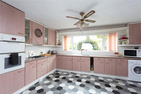 3 bedroom detached house for sale, Meadowfields Drive, North Yorkshire YO31