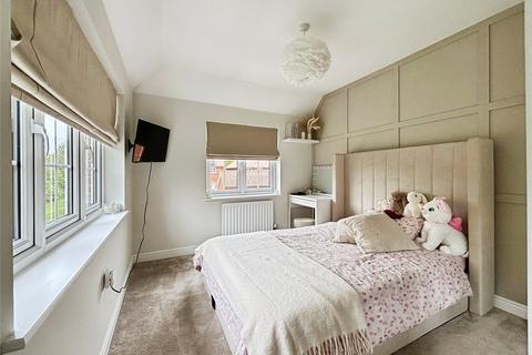 43 Bramling Way, Rainham, Gillingham, ME8 8FF