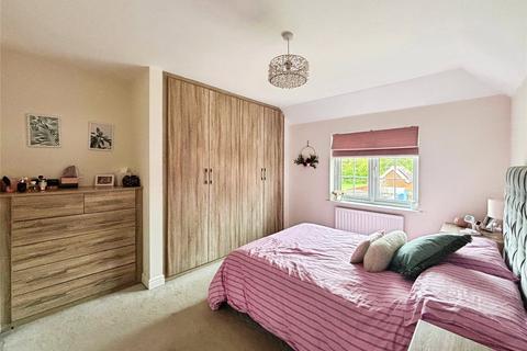 43 Bramling Way, Rainham, Gillingham, ME8 8FF