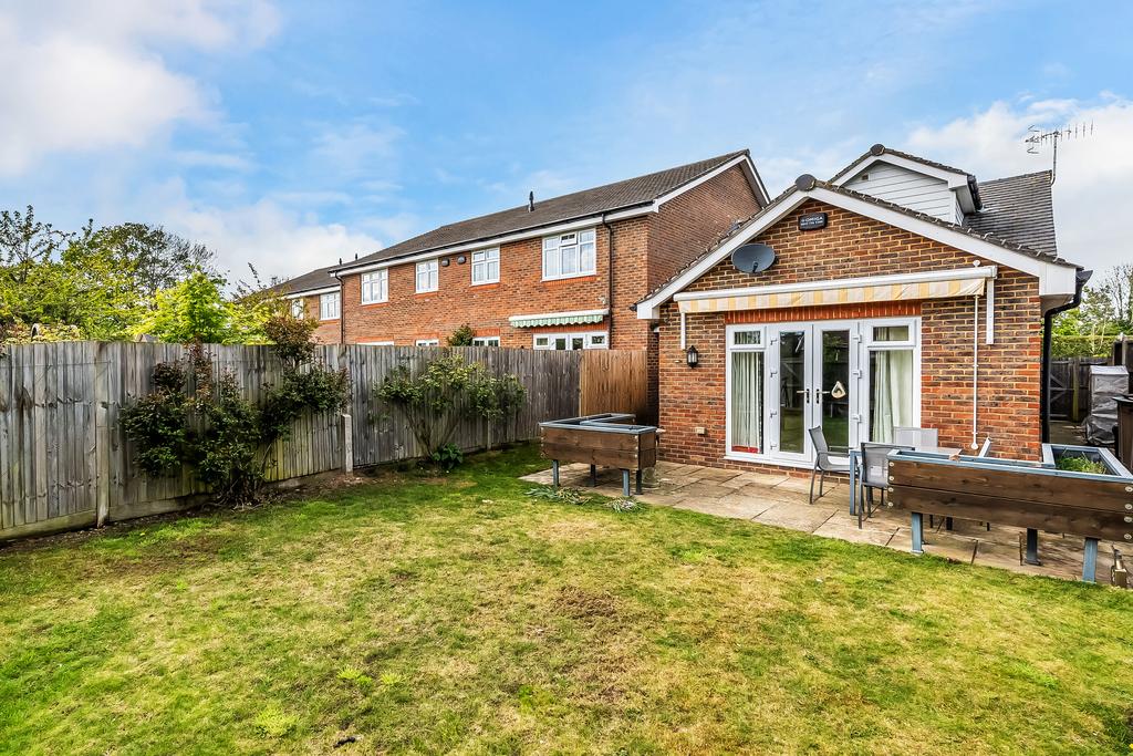15 A-Grange-Close-13