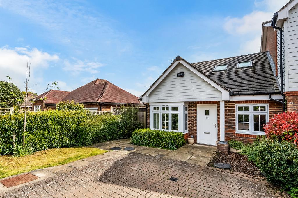 15 A-Grange-Close-18