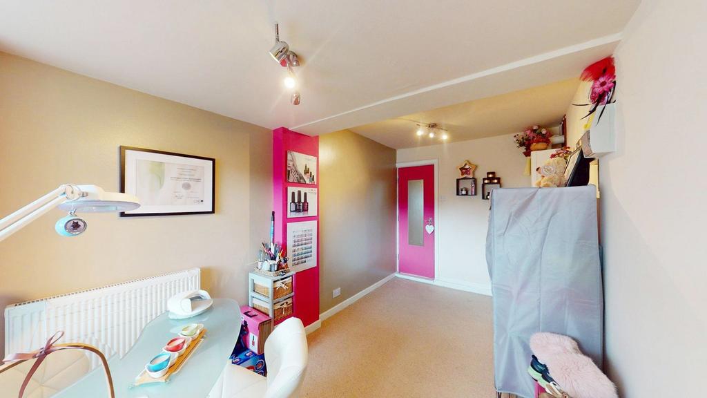 Reception room/4th bedroom