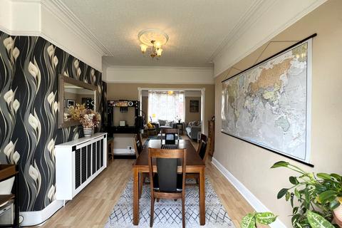 7 Carlton Range, Manchester, M18 7LS