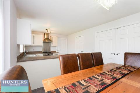 4 bedroom house to rent, Northern View, Bradford, West Yorkshire, BD6