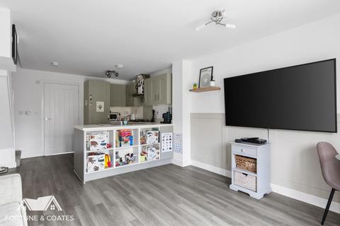 33 Plumtree Drive, Harlow, CM17 0FN