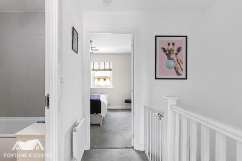33 Plumtree Drive, Harlow, CM17 0FN