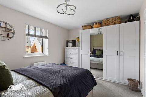 33 Plumtree Drive, Harlow, CM17 0FN