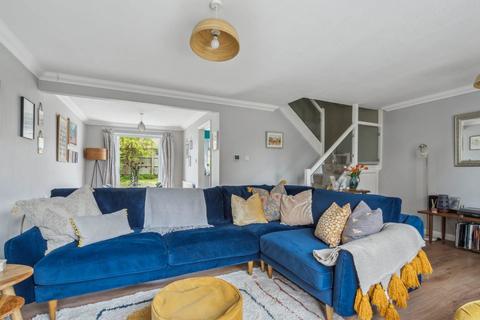 3 bedroom semi-detached house for sale, Morefields, Tring