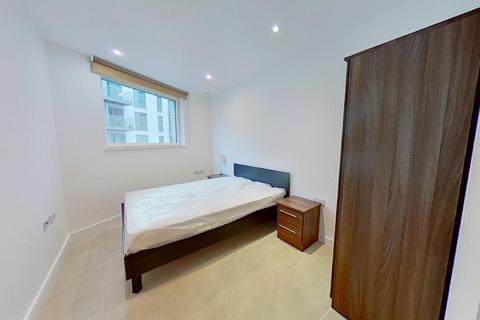 2 bedroom apartment to rent, Waterhouse Apartments, Saffron Central Square, Croydon, CR0