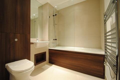 2 bedroom apartment to rent, Waterhouse Apartments, Saffron Central Square, Croydon, CR0