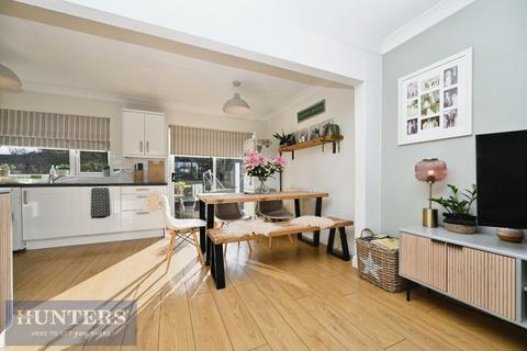 3 bedroom detached house for sale, Silverdale Grange, Guiseley, Leeds