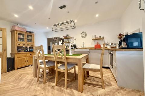undefined, Bayfield Gardens, Dymock GL18