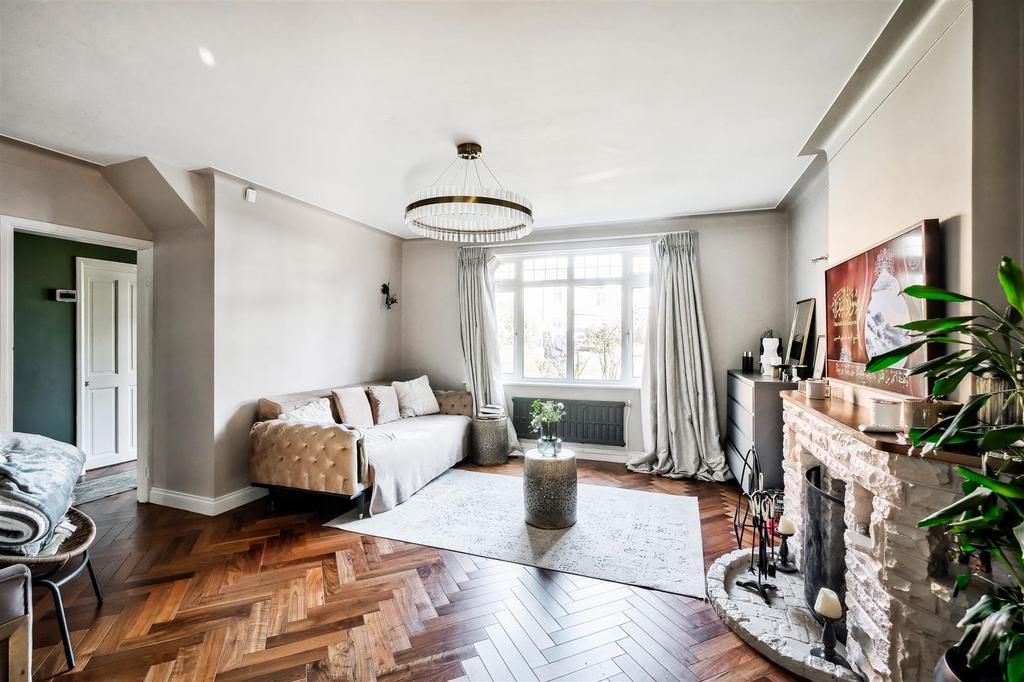 59 Cheyne Avenue-7.jpg